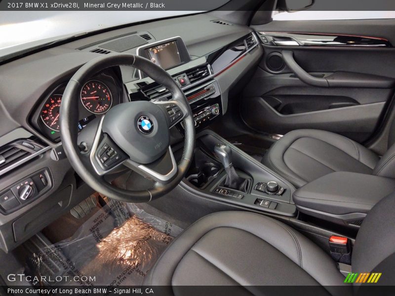 Mineral Grey Metallic / Black 2017 BMW X1 xDrive28i