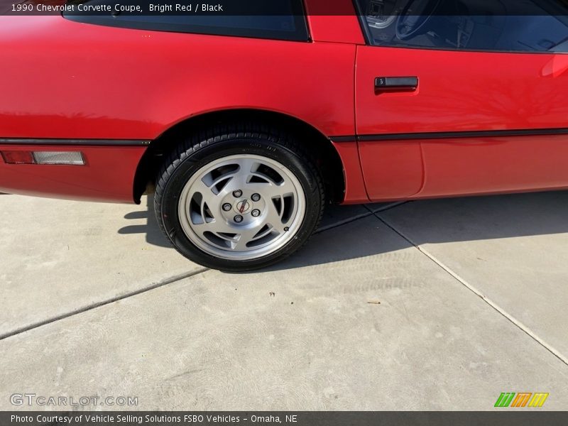Bright Red / Black 1990 Chevrolet Corvette Coupe