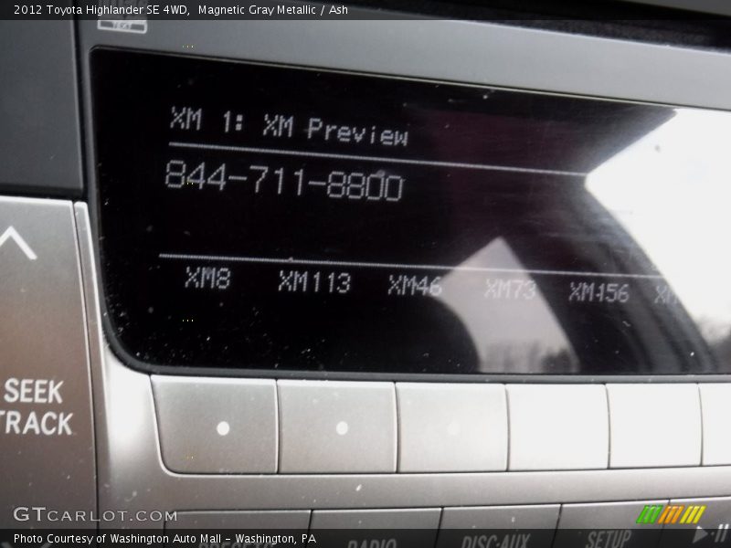 Magnetic Gray Metallic / Ash 2012 Toyota Highlander SE 4WD