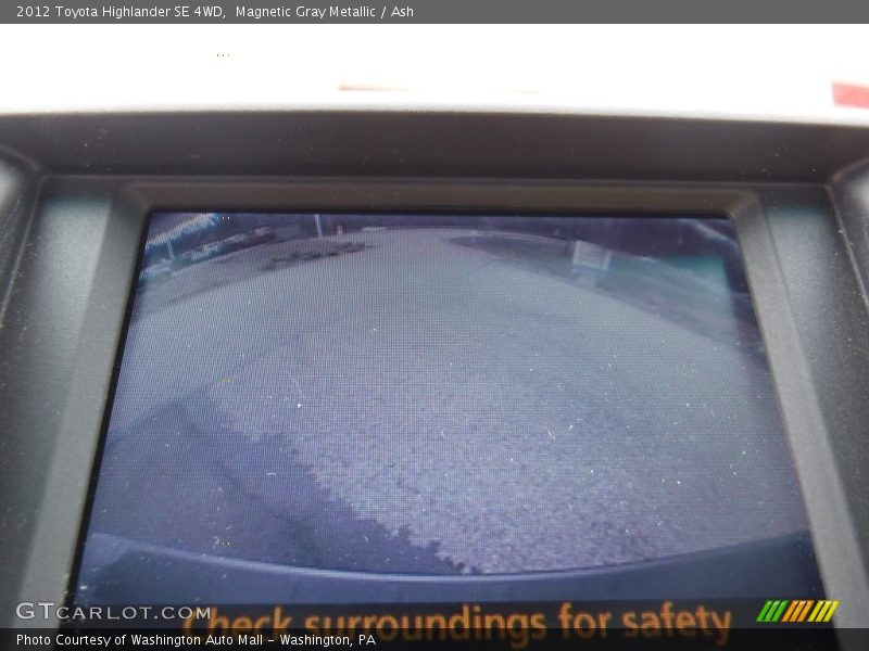 Magnetic Gray Metallic / Ash 2012 Toyota Highlander SE 4WD