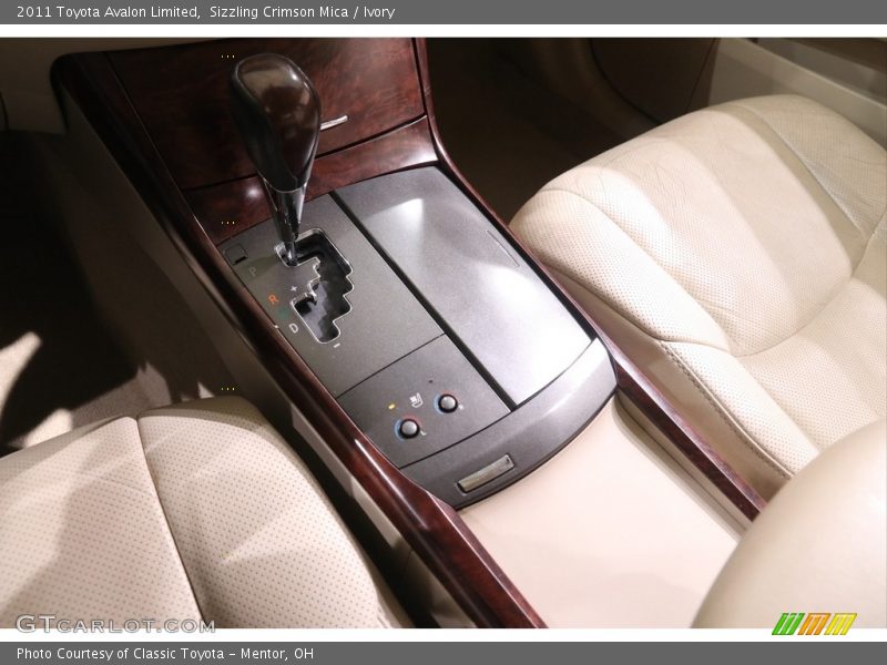 Sizzling Crimson Mica / Ivory 2011 Toyota Avalon Limited