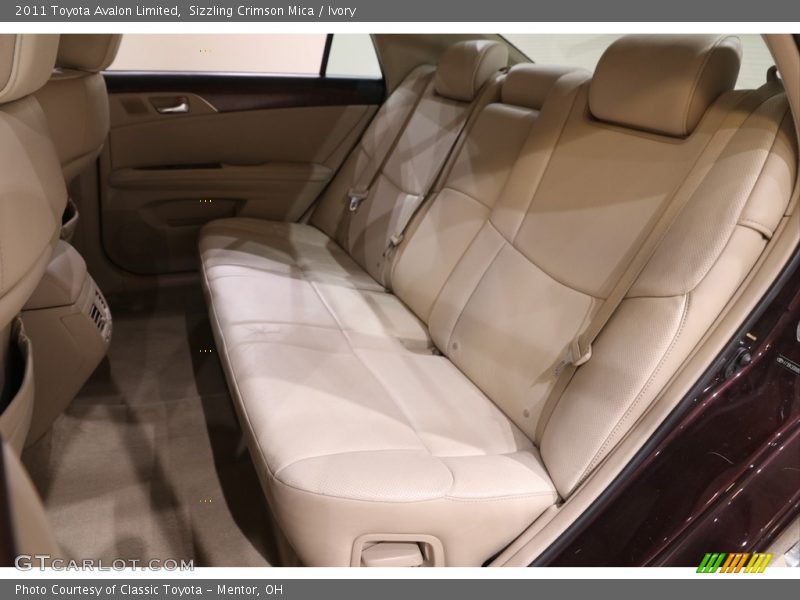 Sizzling Crimson Mica / Ivory 2011 Toyota Avalon Limited