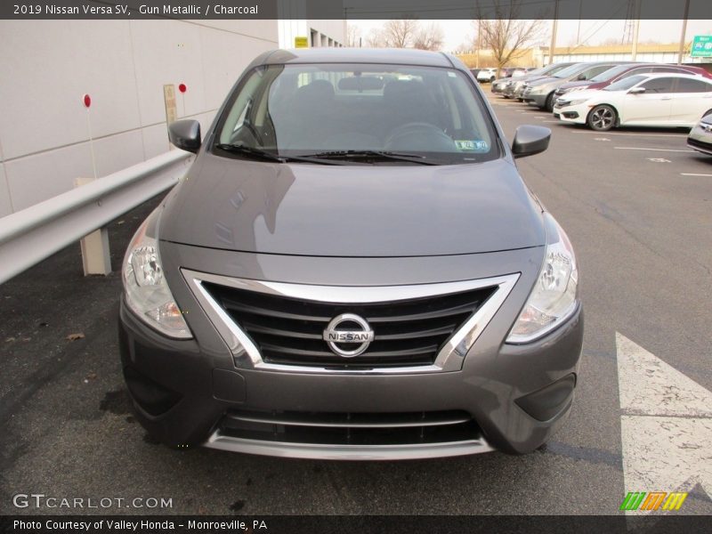 Gun Metallic / Charcoal 2019 Nissan Versa SV