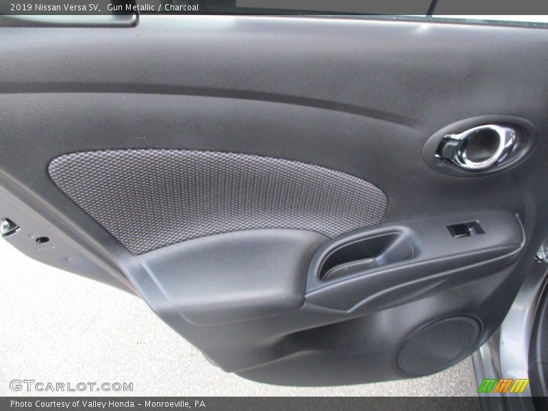 Gun Metallic / Charcoal 2019 Nissan Versa SV