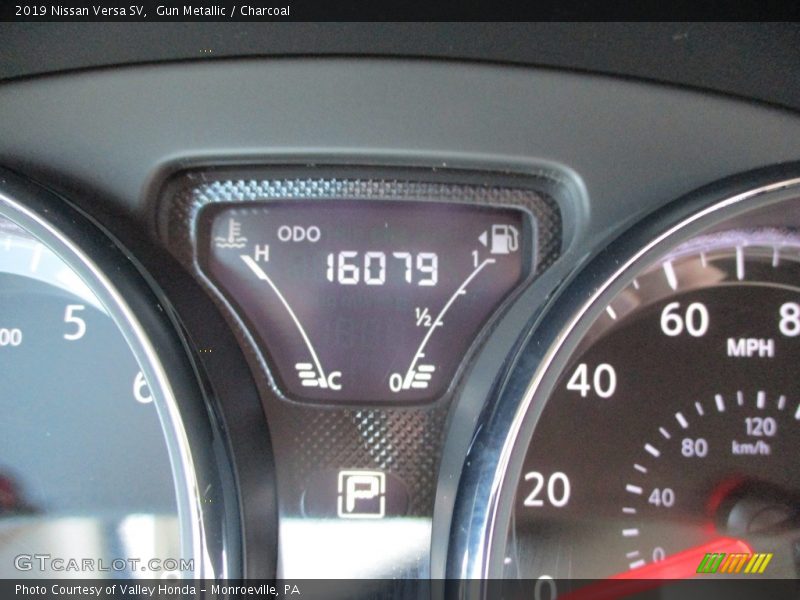 Gun Metallic / Charcoal 2019 Nissan Versa SV