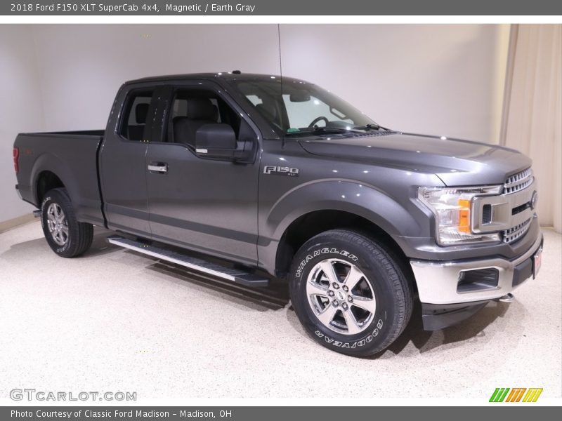 Magnetic / Earth Gray 2018 Ford F150 XLT SuperCab 4x4