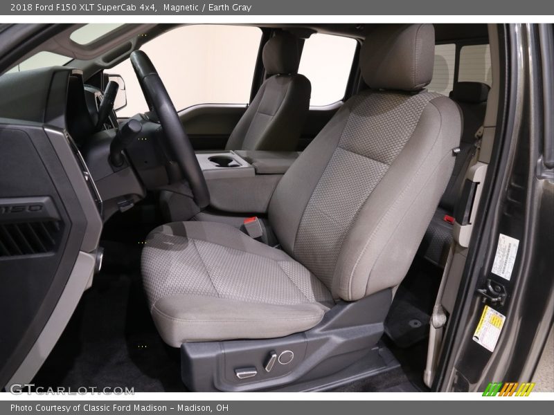 Magnetic / Earth Gray 2018 Ford F150 XLT SuperCab 4x4
