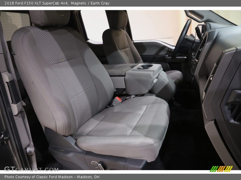 Magnetic / Earth Gray 2018 Ford F150 XLT SuperCab 4x4