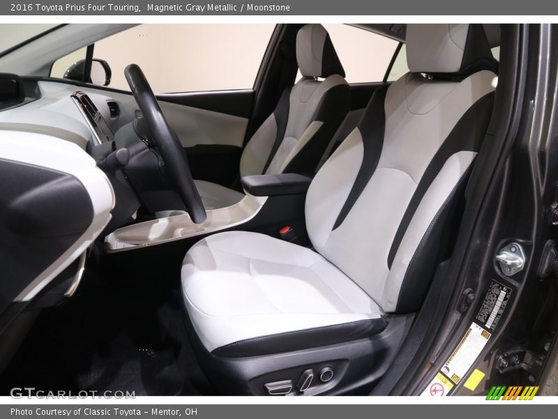 Magnetic Gray Metallic / Moonstone 2016 Toyota Prius Four Touring