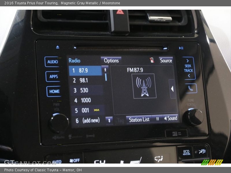 Magnetic Gray Metallic / Moonstone 2016 Toyota Prius Four Touring
