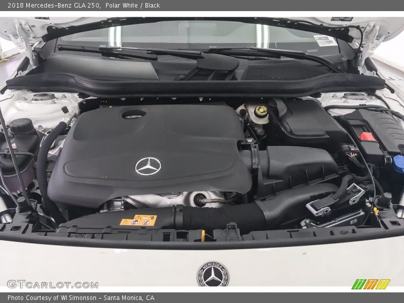 Polar White / Black 2018 Mercedes-Benz GLA 250