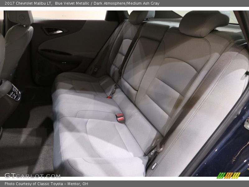 Blue Velvet Metallic / Dark Atmosphere/Medium Ash Gray 2017 Chevrolet Malibu LT