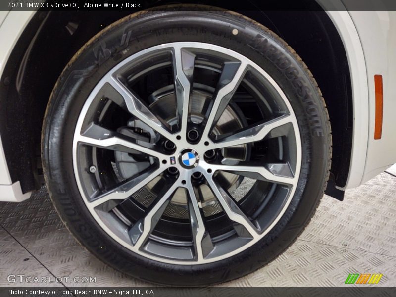 Alpine White / Black 2021 BMW X3 sDrive30i