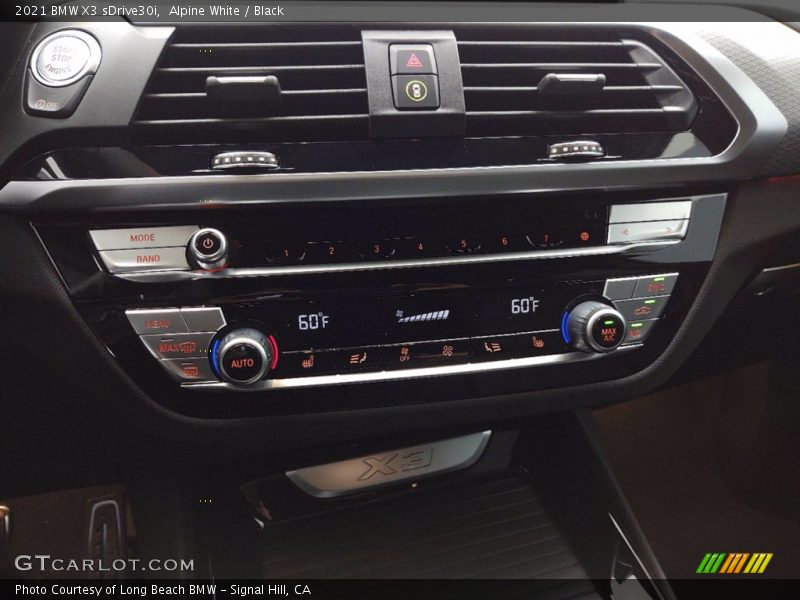 Alpine White / Black 2021 BMW X3 sDrive30i