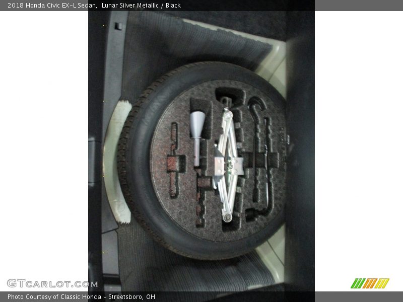 Lunar Silver Metallic / Black 2018 Honda Civic EX-L Sedan