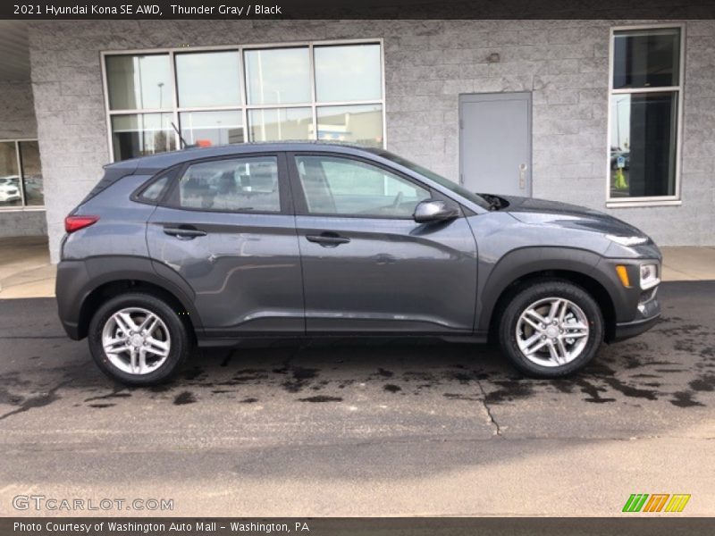 Thunder Gray / Black 2021 Hyundai Kona SE AWD