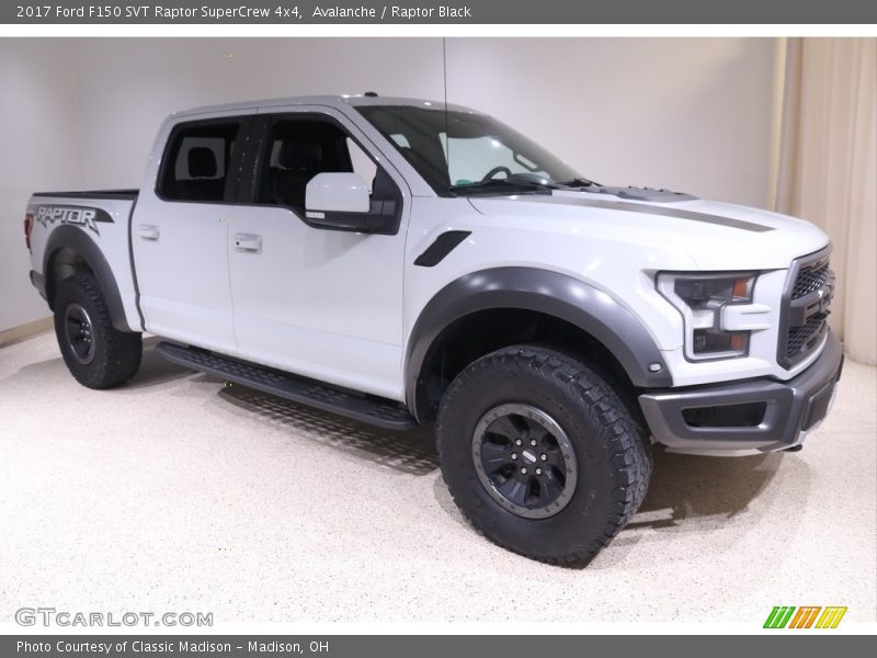 Avalanche / Raptor Black 2017 Ford F150 SVT Raptor SuperCrew 4x4