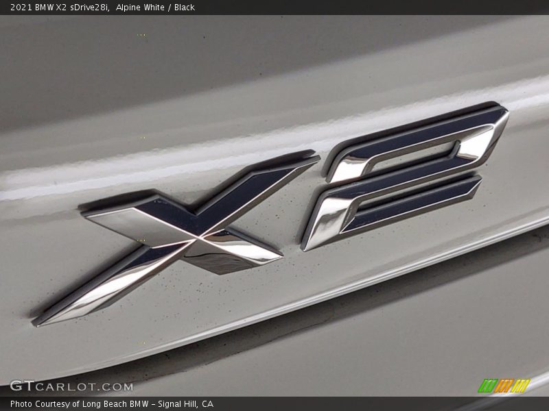 Alpine White / Black 2021 BMW X2 sDrive28i