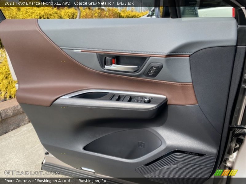 Coastal Gray Metallic / Java/Black 2021 Toyota Venza Hybrid XLE AWD