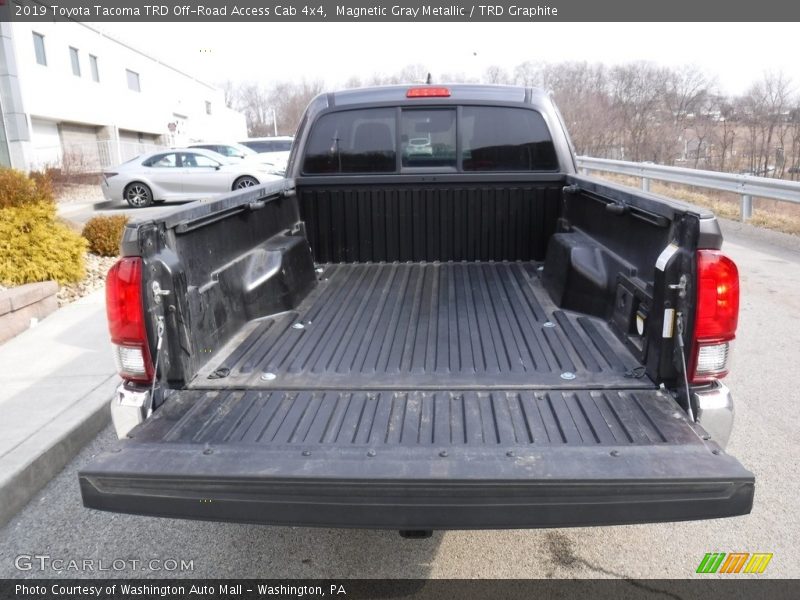 Magnetic Gray Metallic / TRD Graphite 2019 Toyota Tacoma TRD Off-Road Access Cab 4x4