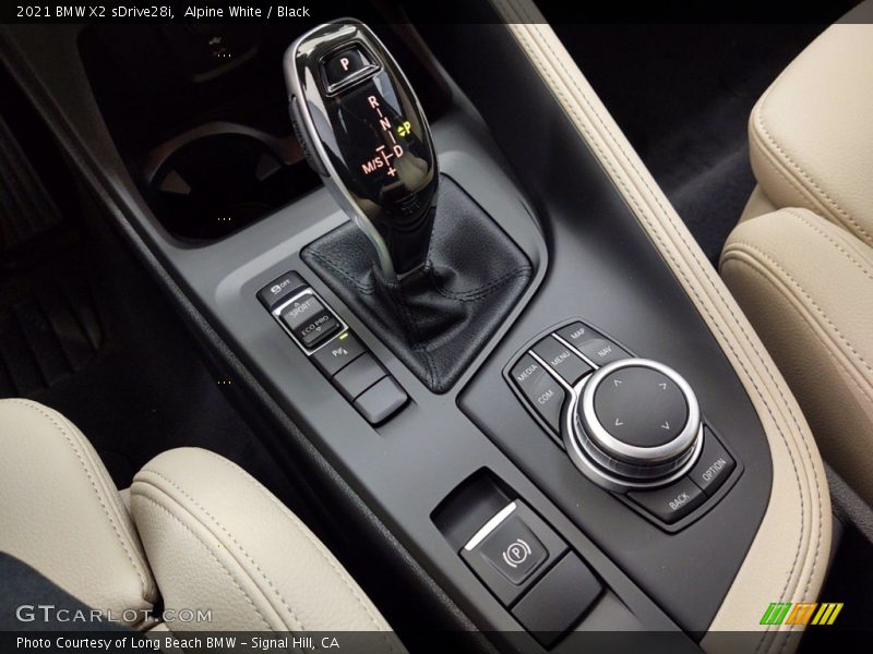 Alpine White / Black 2021 BMW X2 sDrive28i