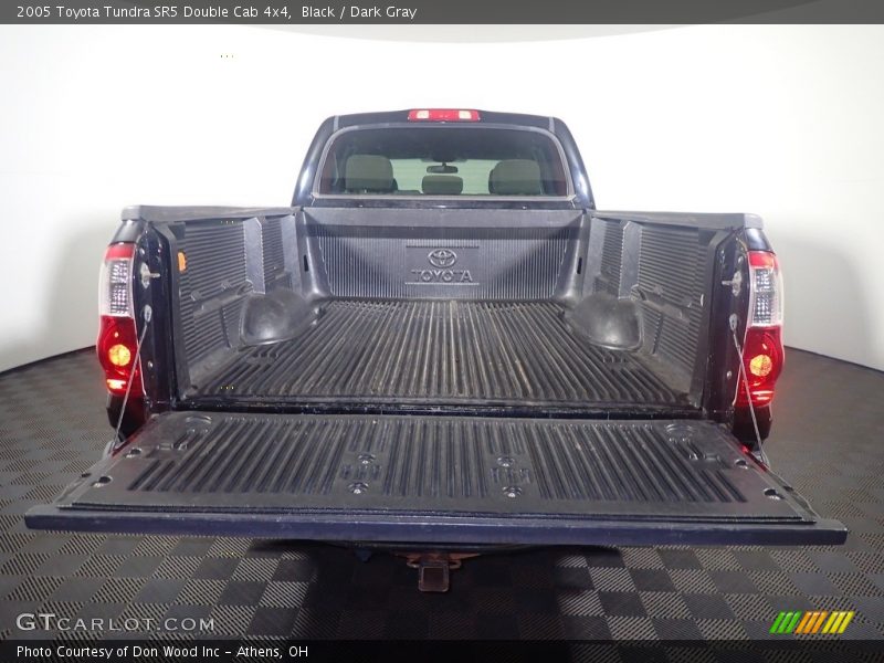 Black / Dark Gray 2005 Toyota Tundra SR5 Double Cab 4x4