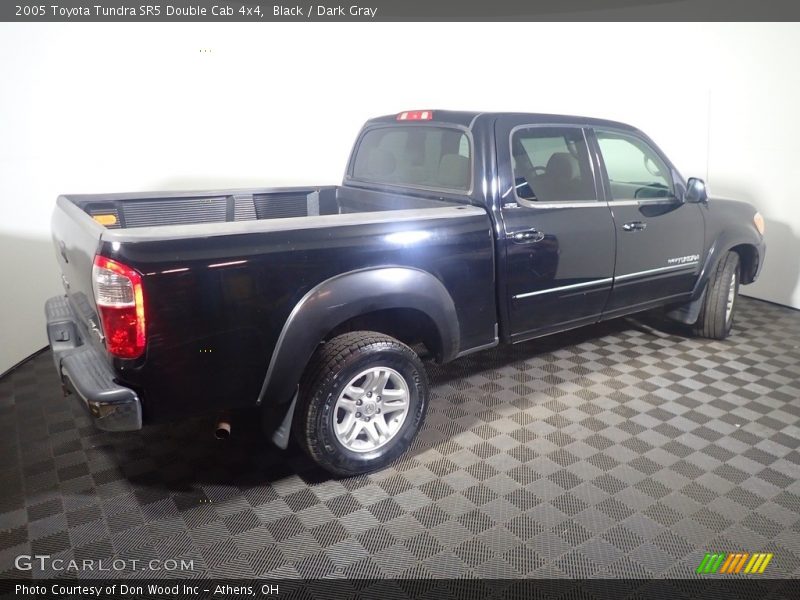 Black / Dark Gray 2005 Toyota Tundra SR5 Double Cab 4x4