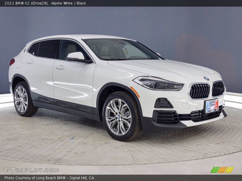 Alpine White / Black 2021 BMW X2 sDrive28i