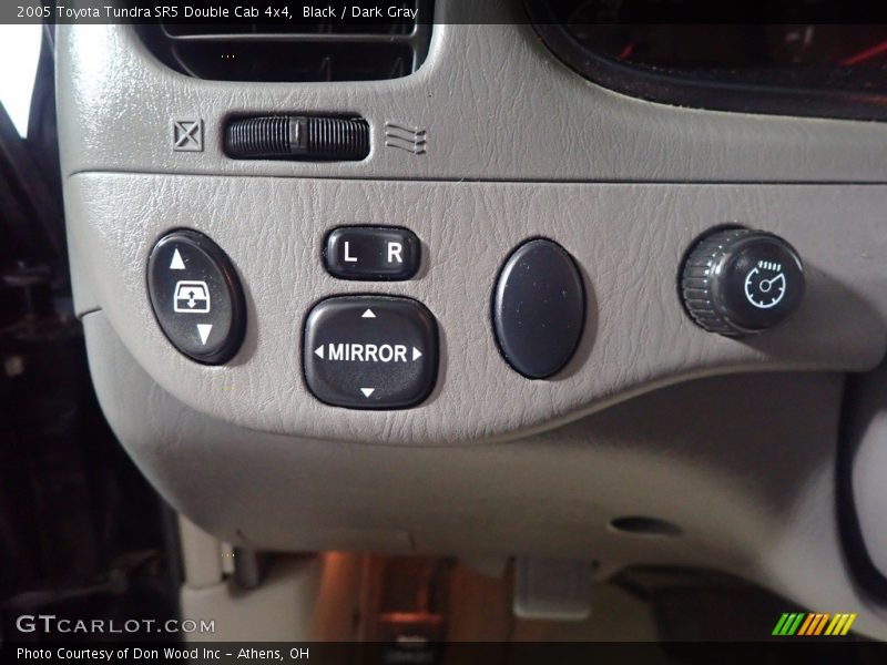 Black / Dark Gray 2005 Toyota Tundra SR5 Double Cab 4x4