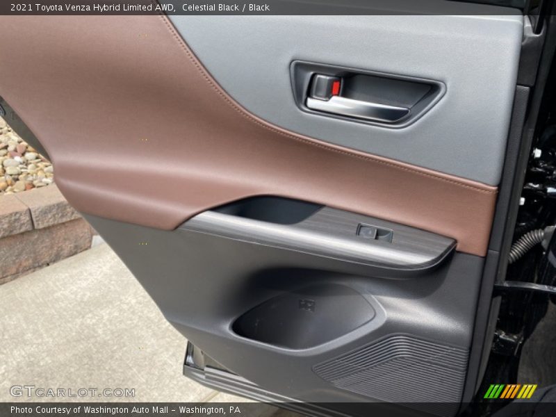 Celestial Black / Black 2021 Toyota Venza Hybrid Limited AWD