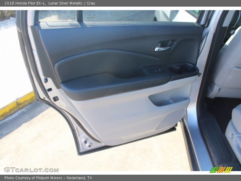 Lunar Silver Metallic / Gray 2018 Honda Pilot EX-L