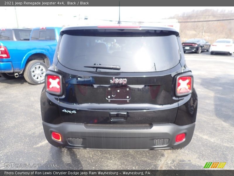 Black / Black 2021 Jeep Renegade Jeepster 4x4