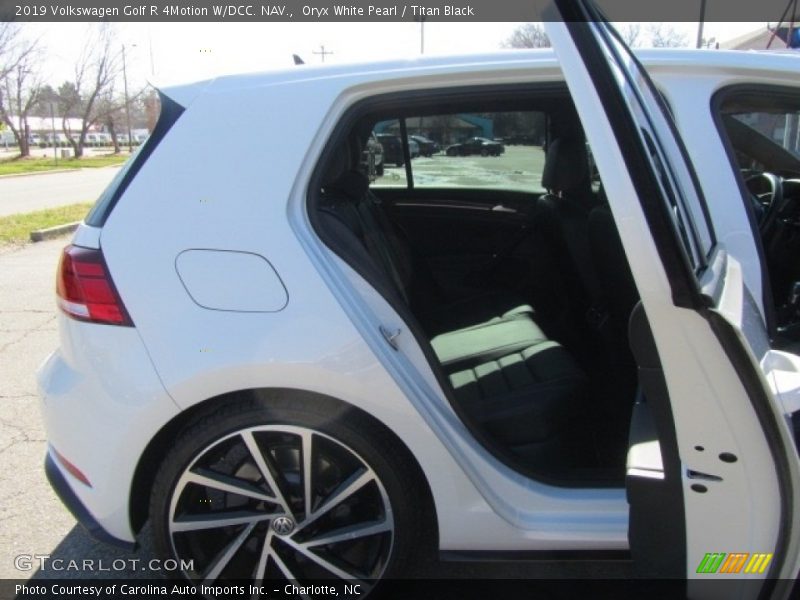 Oryx White Pearl / Titan Black 2019 Volkswagen Golf R 4Motion W/DCC. NAV.