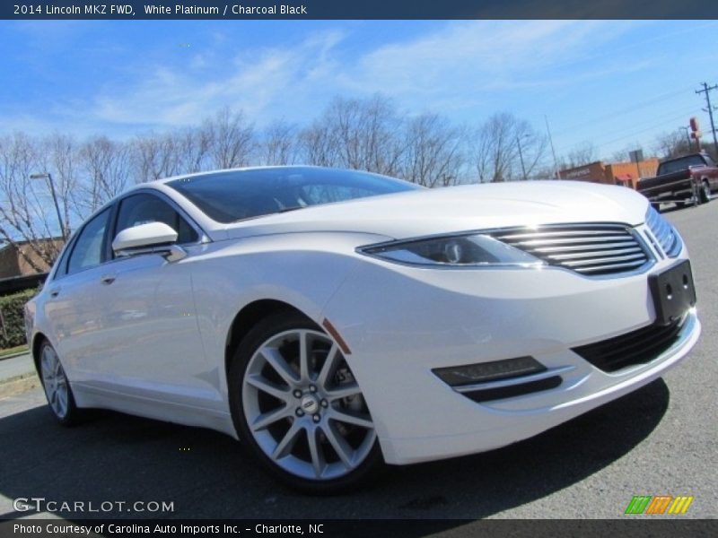 White Platinum / Charcoal Black 2014 Lincoln MKZ FWD