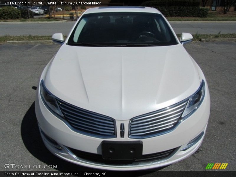 White Platinum / Charcoal Black 2014 Lincoln MKZ FWD