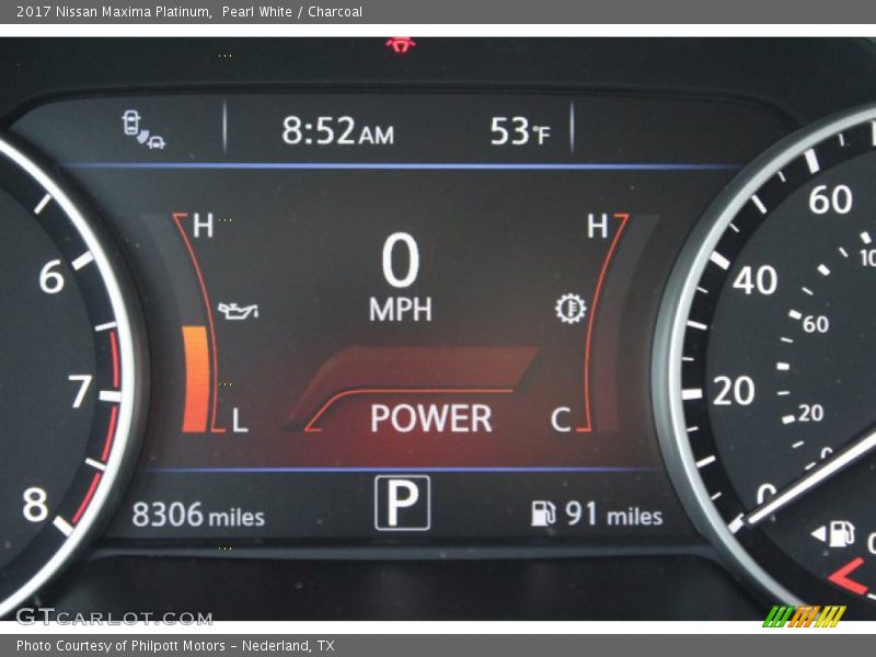 Pearl White / Charcoal 2017 Nissan Maxima Platinum