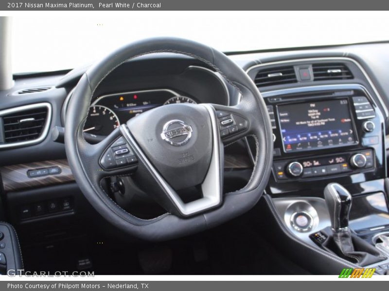 Pearl White / Charcoal 2017 Nissan Maxima Platinum
