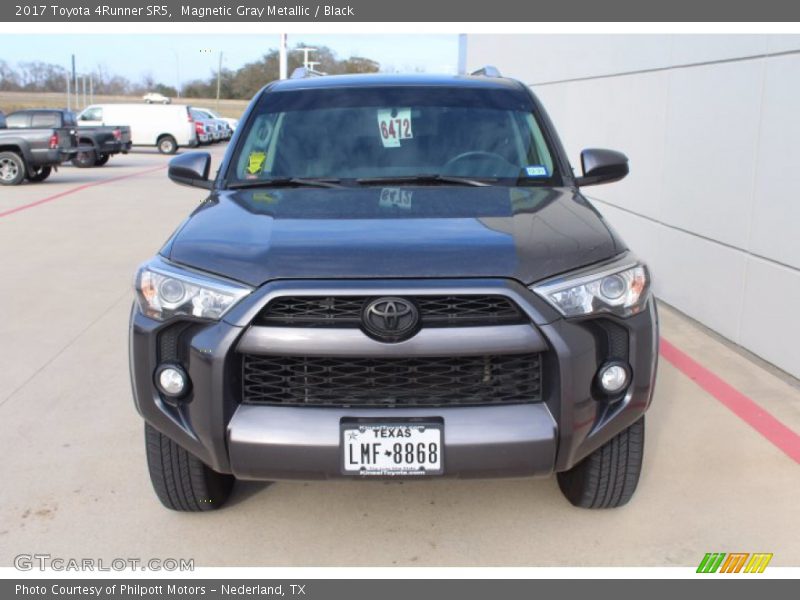 Magnetic Gray Metallic / Black 2017 Toyota 4Runner SR5