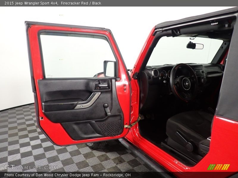 Firecracker Red / Black 2015 Jeep Wrangler Sport 4x4