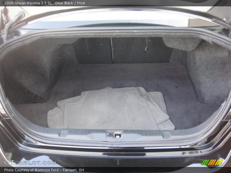 Onyx Black / Frost 2006 Nissan Maxima 3.5 SL
