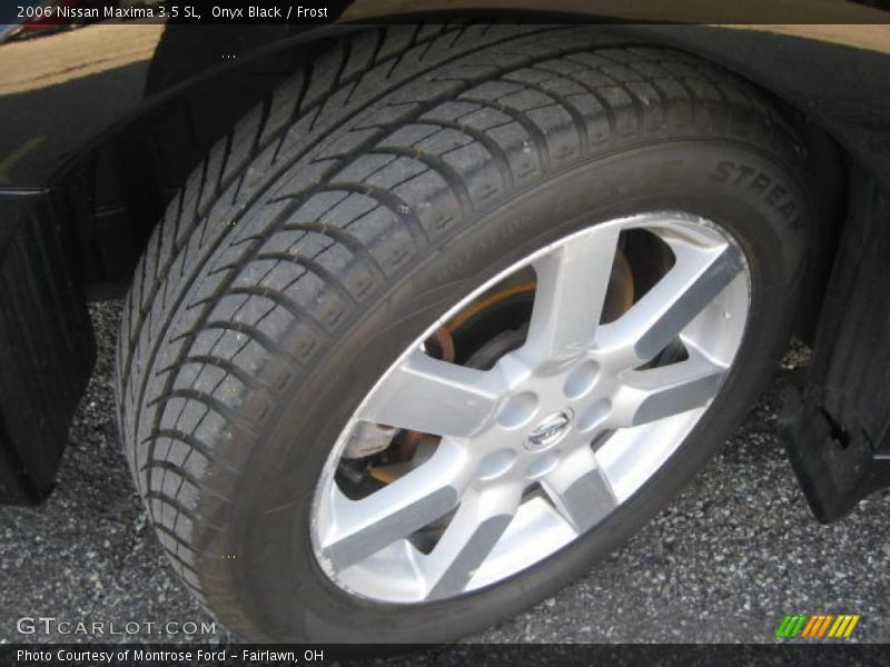 Onyx Black / Frost 2006 Nissan Maxima 3.5 SL