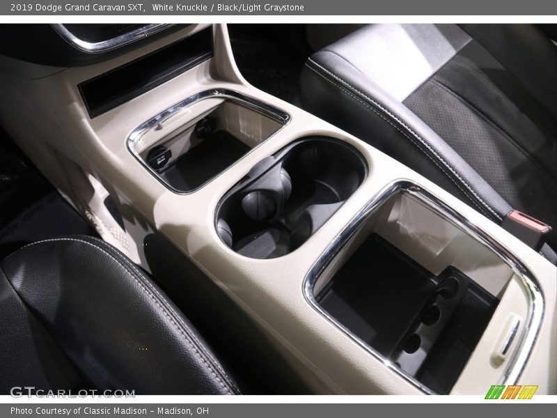 White Knuckle / Black/Light Graystone 2019 Dodge Grand Caravan SXT