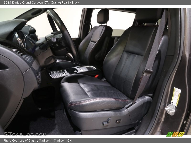 Granite Pearl / Black 2019 Dodge Grand Caravan GT