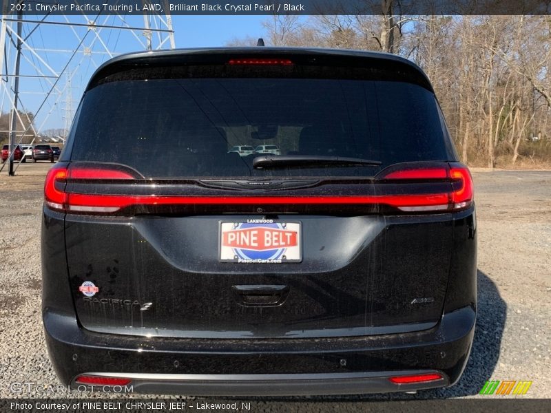 Brilliant Black Crystal Pearl / Black 2021 Chrysler Pacifica Touring L AWD