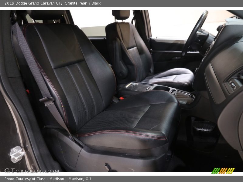 Granite Pearl / Black 2019 Dodge Grand Caravan GT