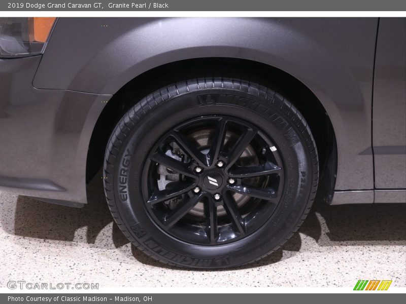 Granite Pearl / Black 2019 Dodge Grand Caravan GT