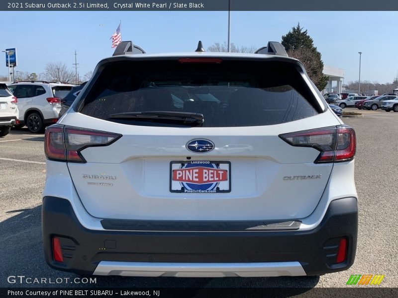 Crystal White Pearl / Slate Black 2021 Subaru Outback 2.5i Limited