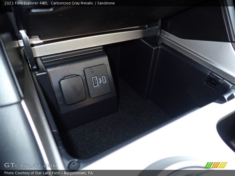 Carbonized Gray Metallic / Sandstone 2021 Ford Explorer 4WD