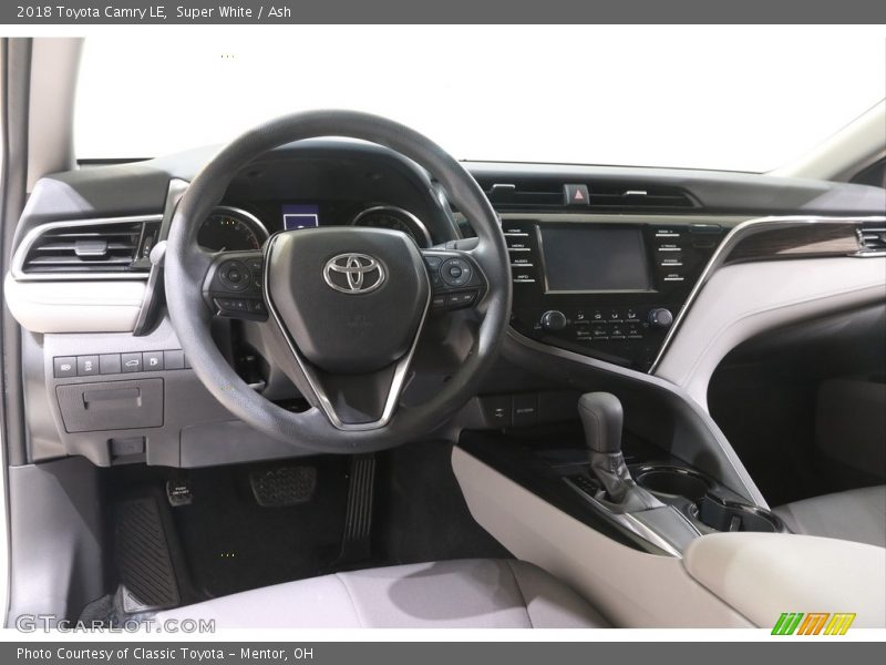 Super White / Ash 2018 Toyota Camry LE