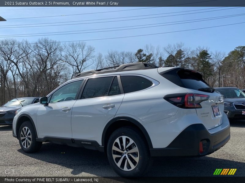 Crystal White Pearl / Gray 2021 Subaru Outback 2.5i Premium